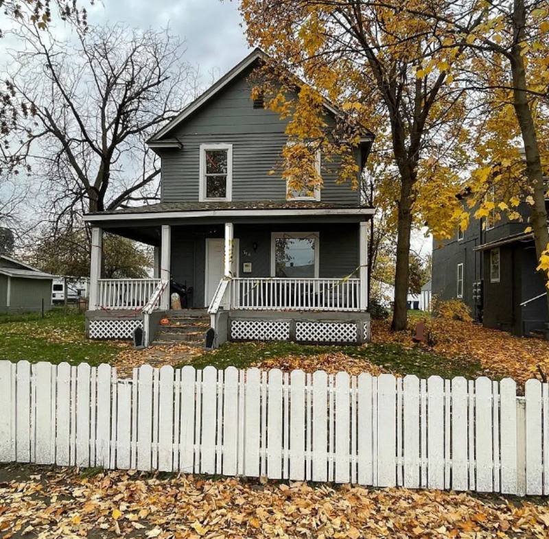 House for rent at 314 E Ermina Ave, Spokane, WA 99207