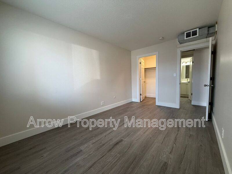 Apartment for rent at 1315 F St #4, Lincoln, NE 68508