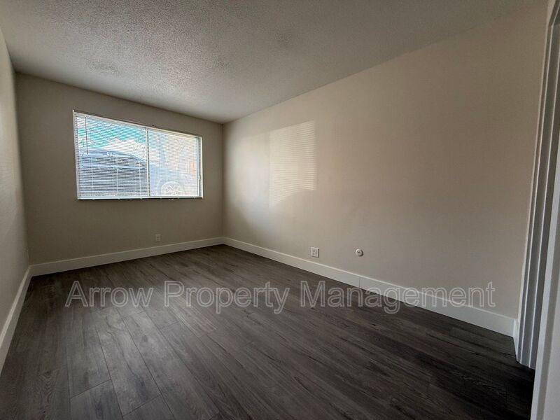 Apartment for rent at 1315 F St #4, Lincoln, NE 68508