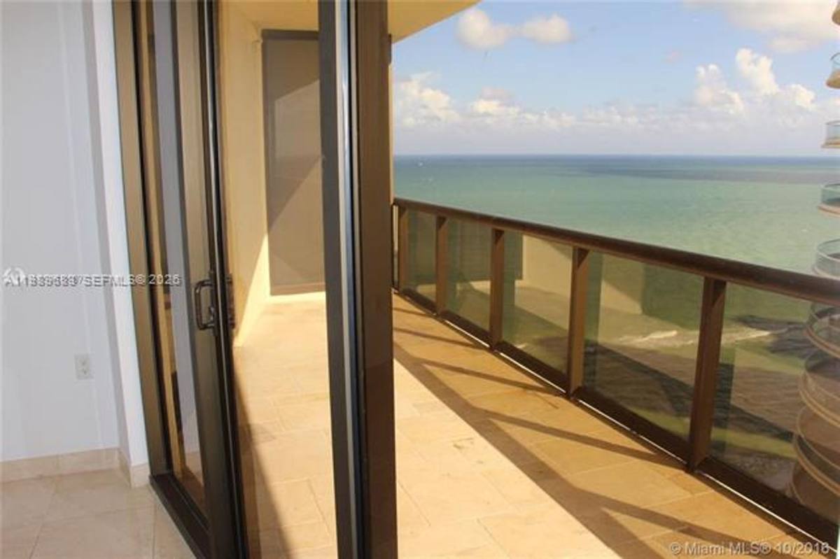 Apartment for rent at 16275 Collins Ave Appt, North Miami Beach, FL 33160