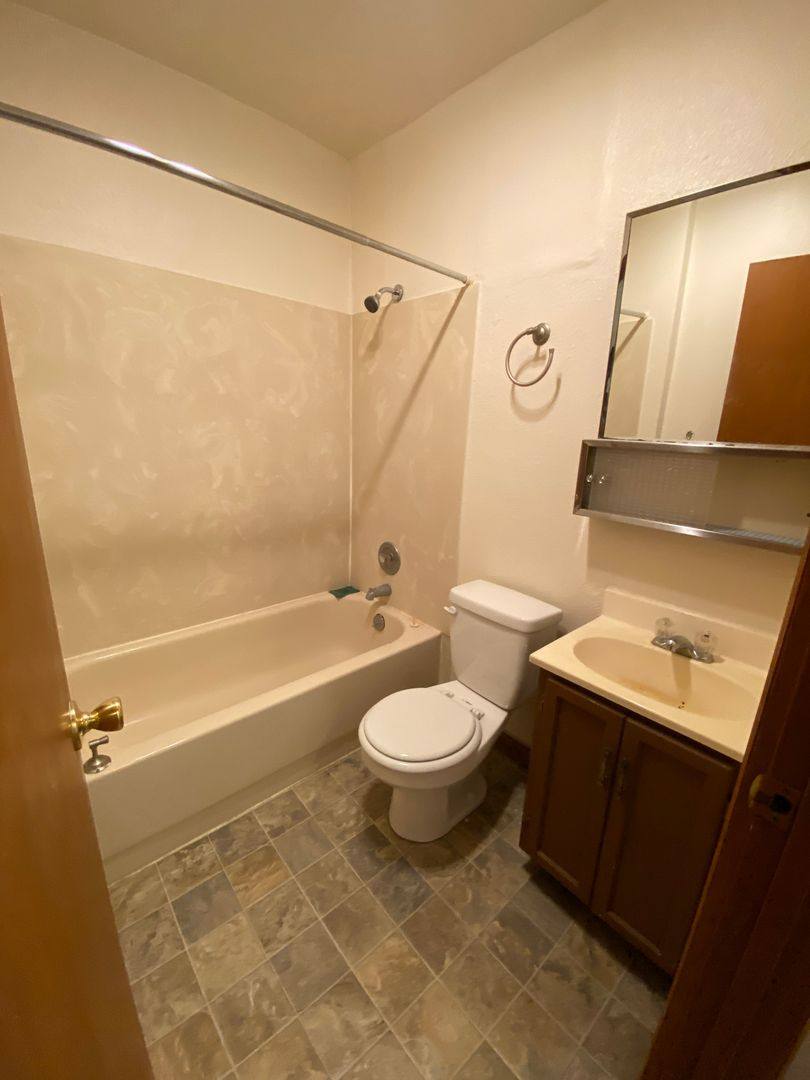 Apartment for rent at 1812 E Republican St, Seattle, WA 98112