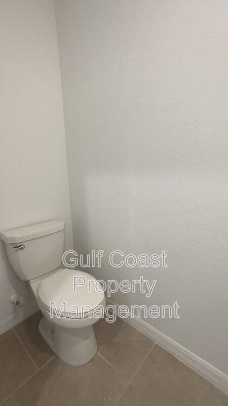 Townhouse for rent at 14195 Oviedo Place, Fort Myers, FL 33905