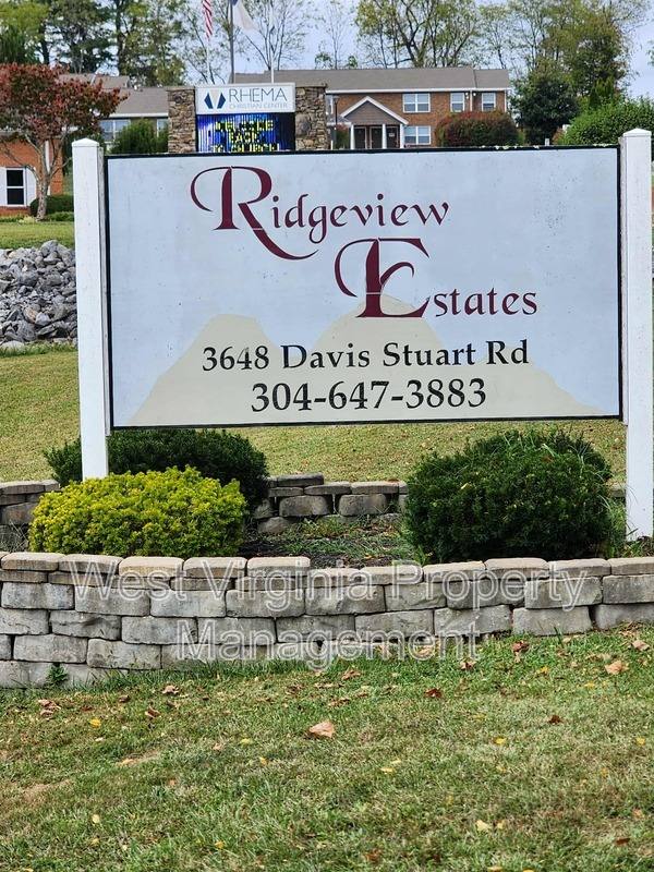 Townhouse for rent at 3648 Davis Stuart Rd, Lewisburg, WV 24901