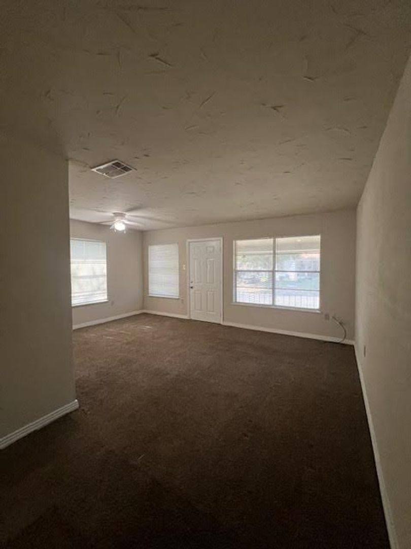 House for rent at 1906 Bosque Blvd, Waco, TX 76707