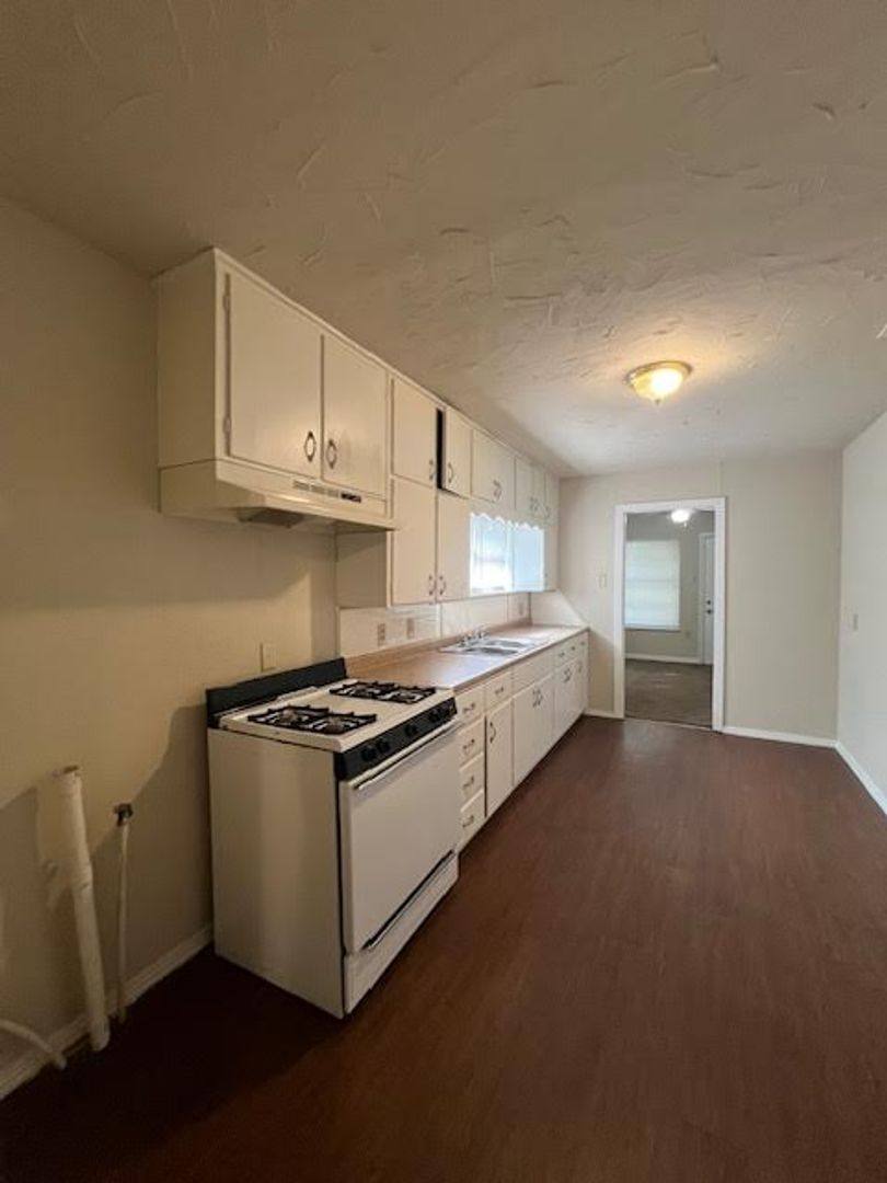 House for rent at 1906 Bosque Blvd, Waco, TX 76707