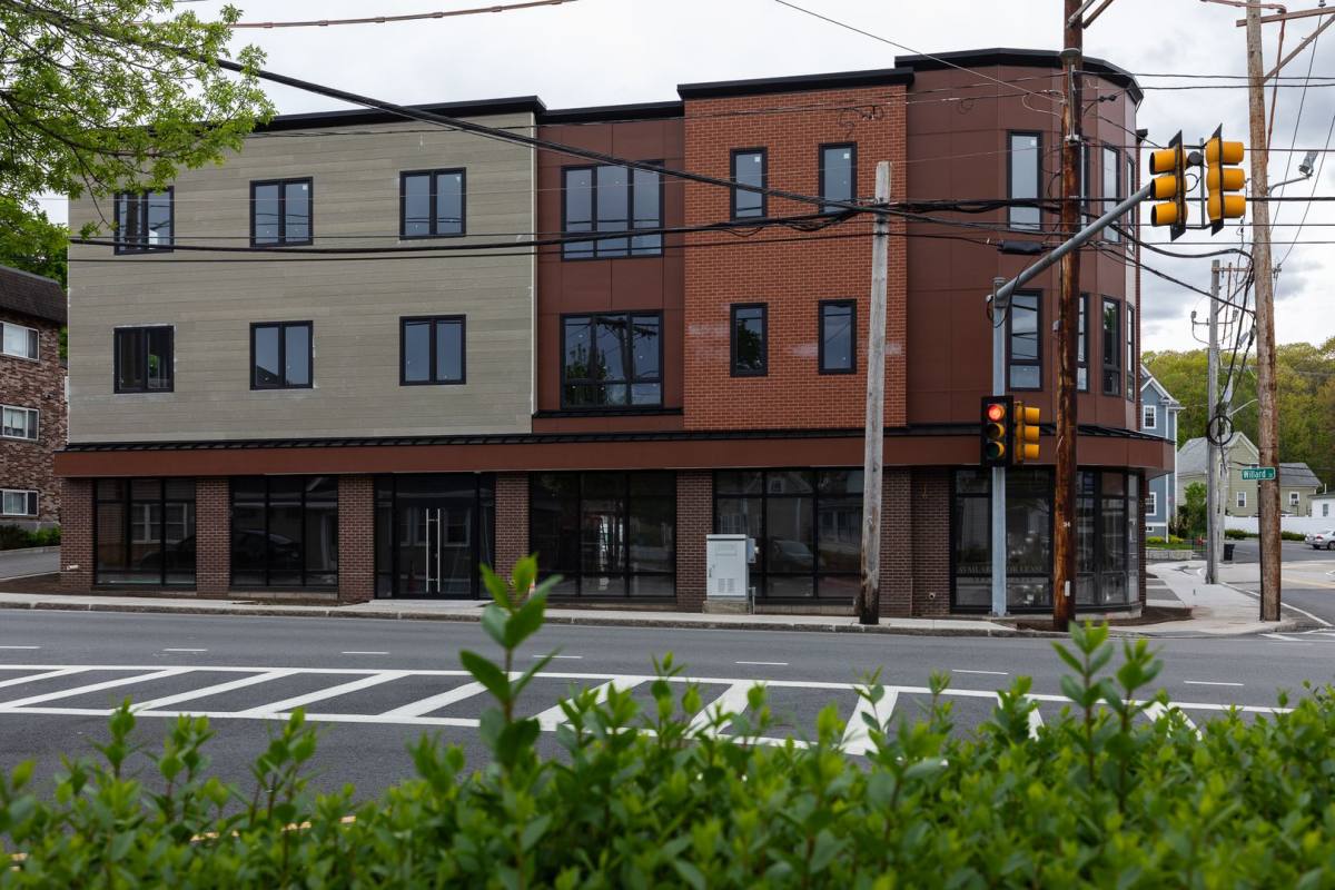 Apartment for rent at 279 Willard St, Quincy, MA 02169
