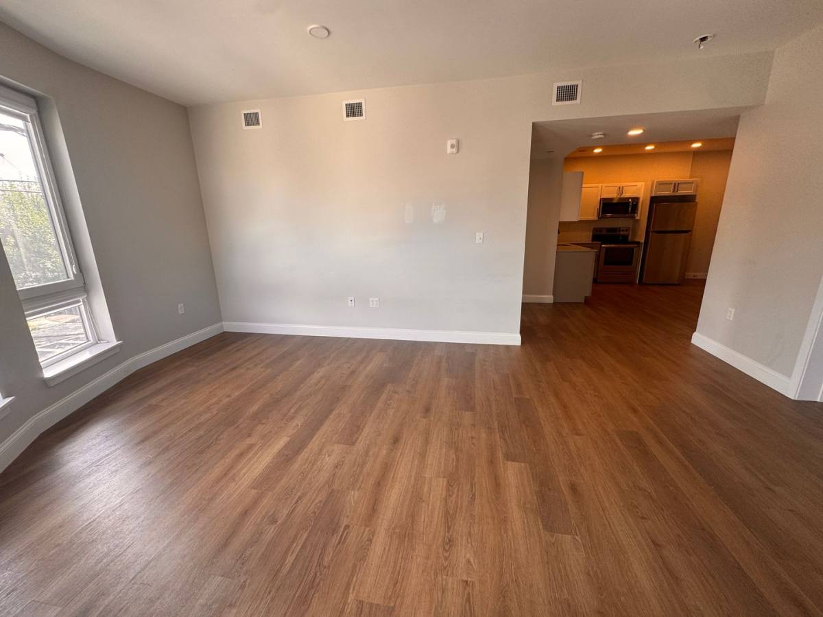 Apartment for rent at 279 Willard St, Quincy, MA 02169