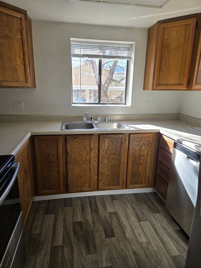 Apartment for rent at 147 Vista Rafael Parkway, Reno, NV 89503