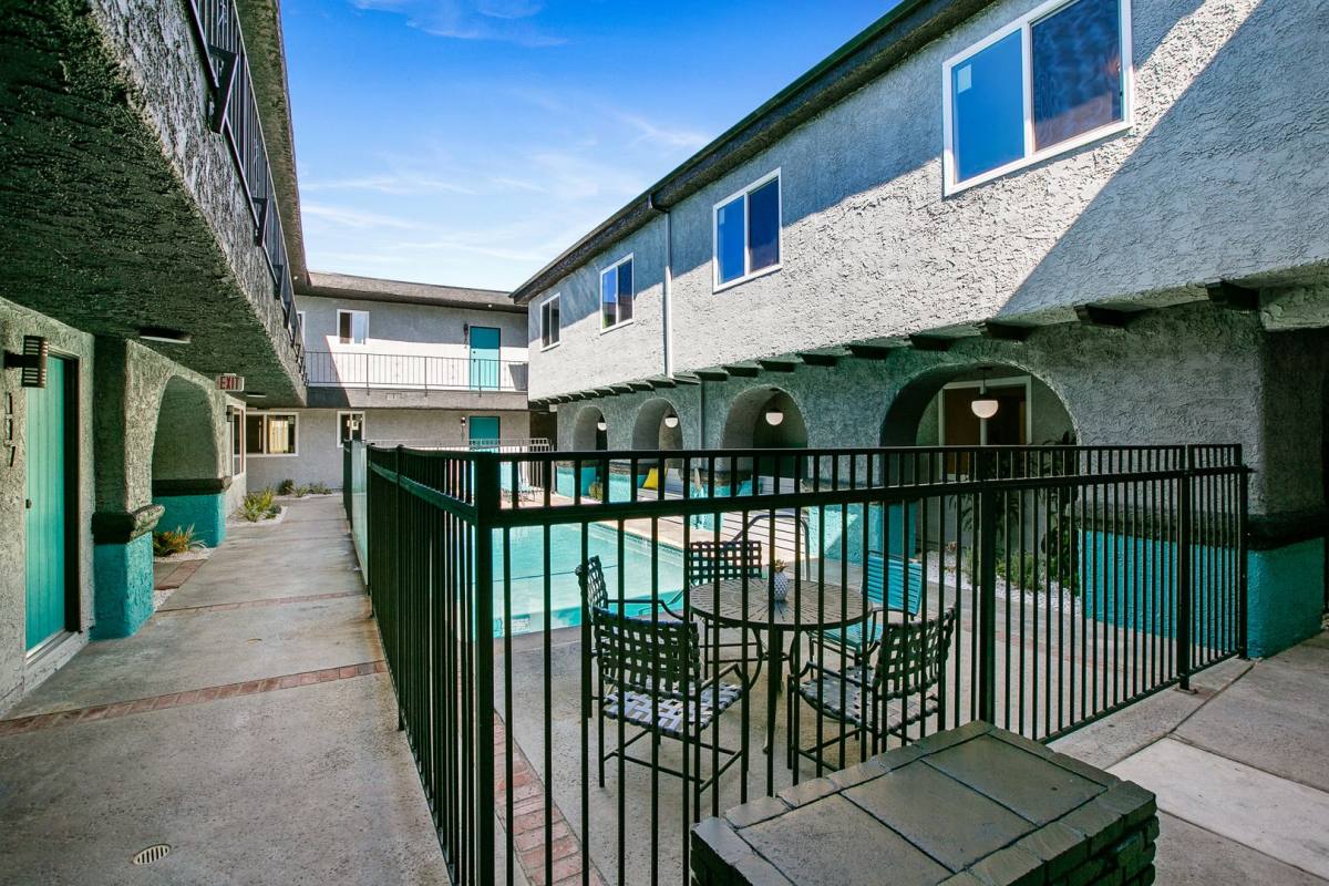 Apartment for rent at 6640 Woodley Ave, Van Nuys, CA 91406
