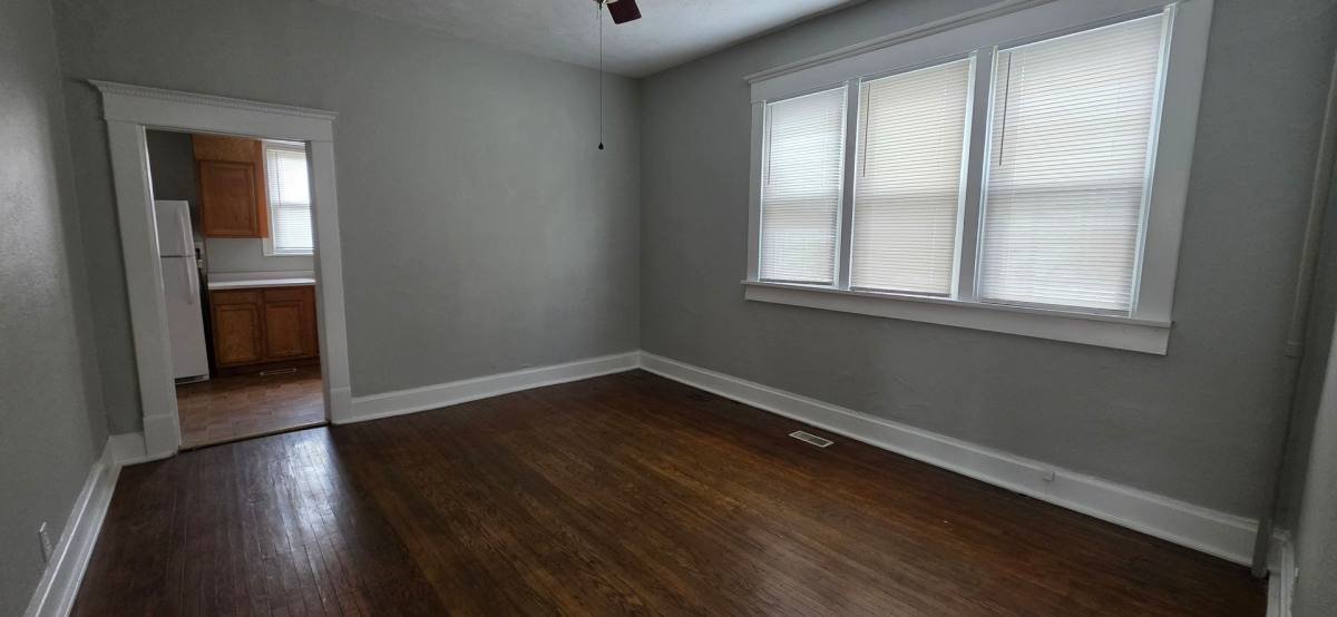 House for rent at 223 E 11th St, Anderson, IN 46016