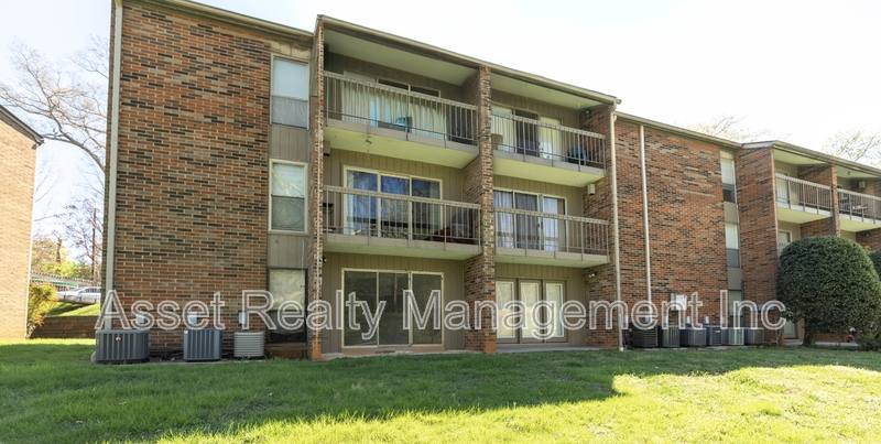 Apartment for rent at 431 Canberra Dr, Knoxville, TN 37923