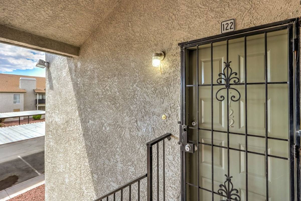 Condo for rent at 2981 Country Manor Lane, Las Vegas, NV 89115