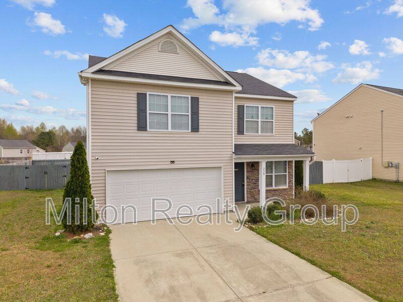 House for rent at 239 Battery Way, Bunnlevel, NC 28323