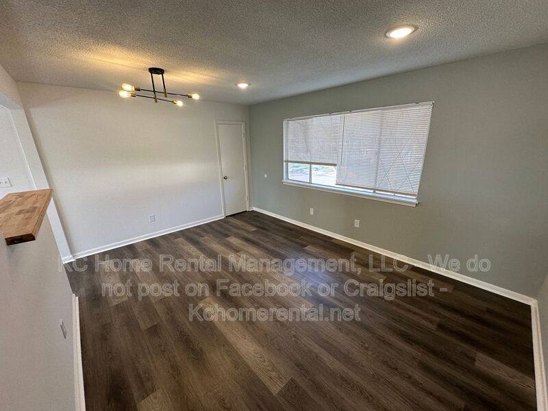 House for rent at 8443 Lowell Ave #43B, Overland Park, KS 66212