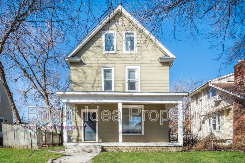 Apartment for rent at 3322 Clinton Ave #2, Minneapolis, MN 55408