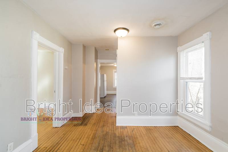 Apartment for rent at 3322 Clinton Ave #2, Minneapolis, MN 55408