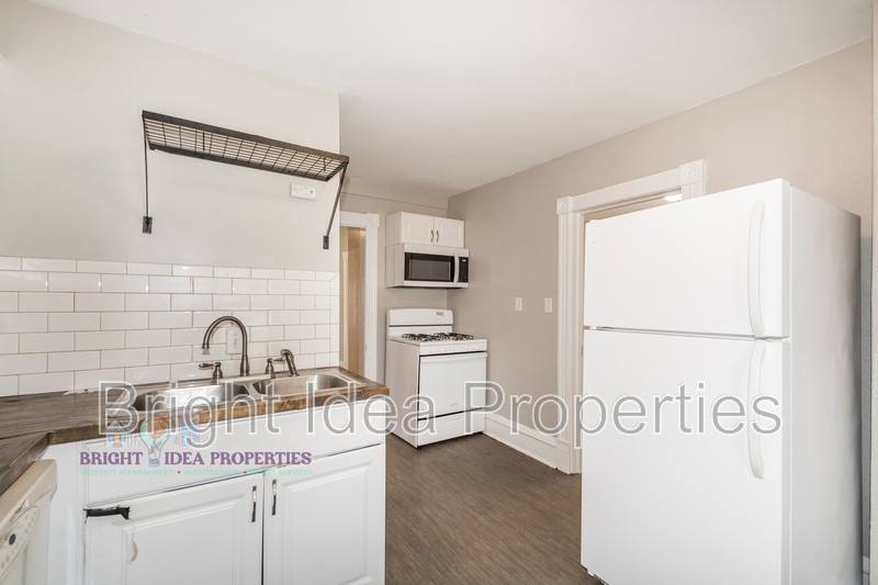 Apartment for rent at 3322 Clinton Ave #2, Minneapolis, MN 55408