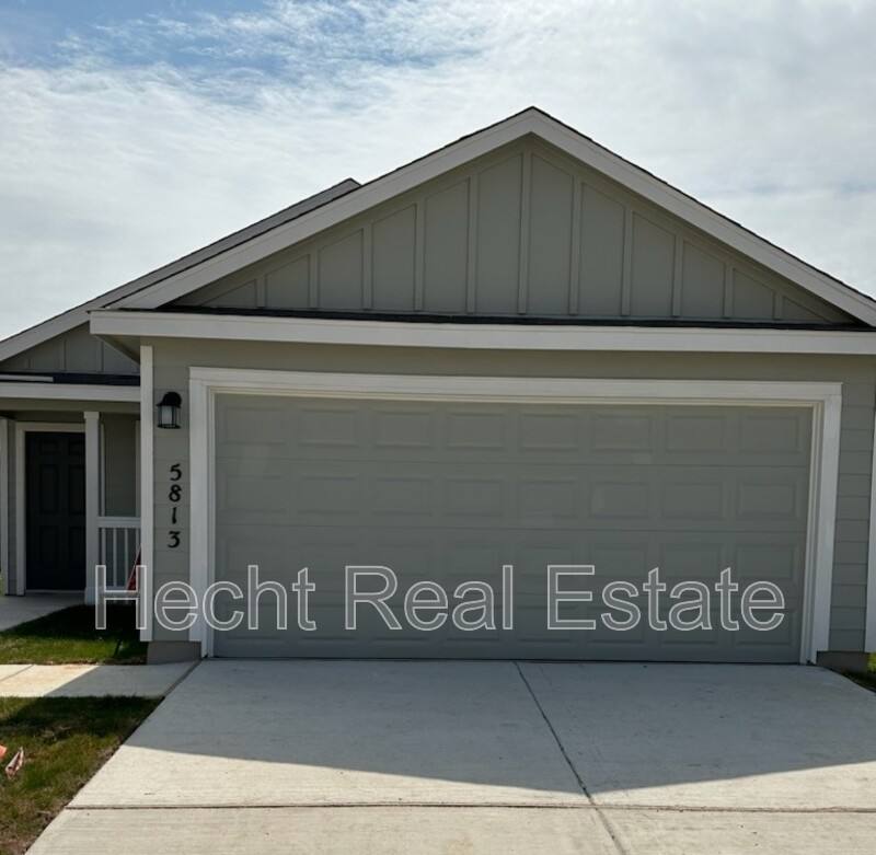 House for rent at 5813 Texas Spur, Seguin, TX 78155
