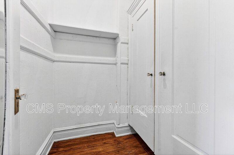 Apartment for rent at 150-154 Belvidere Ave #4, Washington, NJ 07882