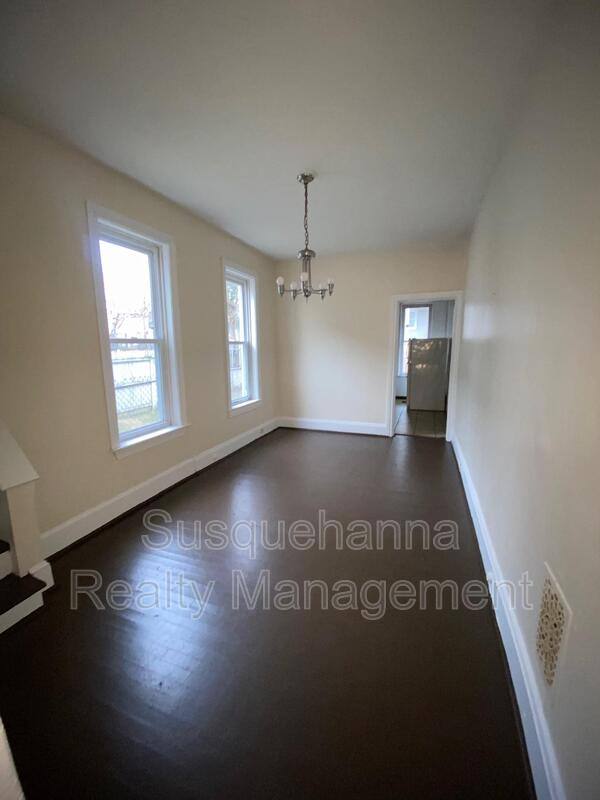 House for rent at 337 S 15th St, Harrisburg, PA 17104