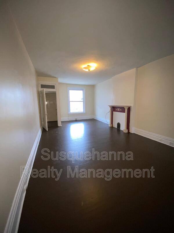 House for rent at 337 S 15th St, Harrisburg, PA 17104
