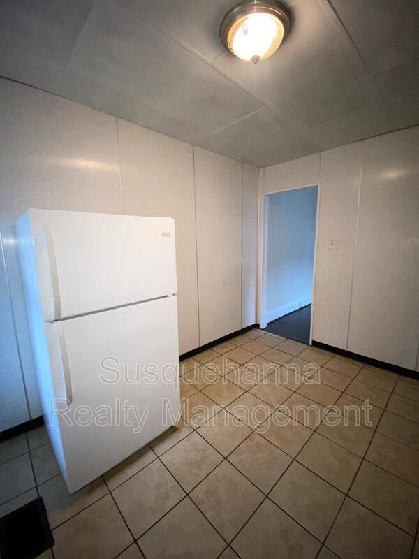 House for rent at 337 S 15th St, Harrisburg, PA 17104