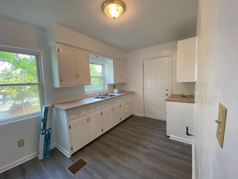Apartment for rent at 108 Columbian Ave #B, Columbus, OH 43223