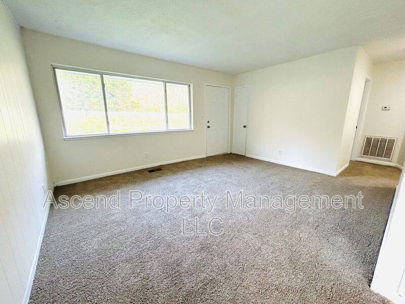 Apartment for rent at 4606 Norcross Rd #B, Hixson, TN 37343