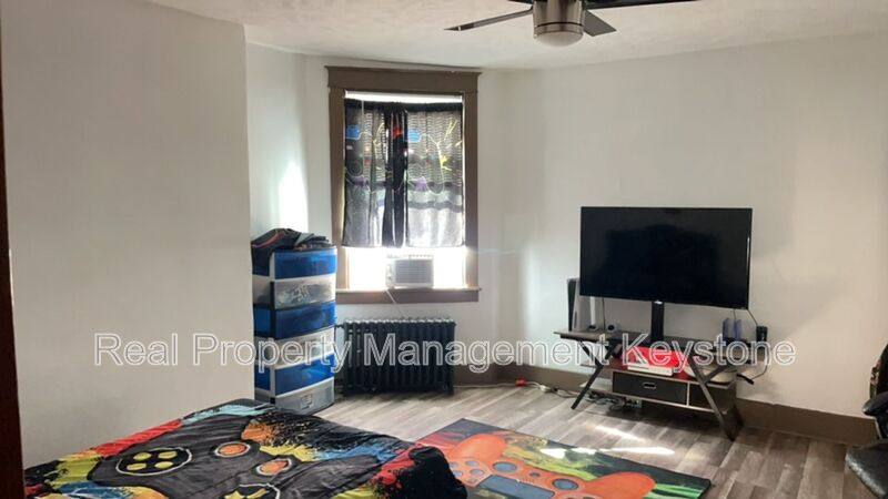 Apartment for rent at 1247 Chartiers Ave #3 2nd, McKees Rocks, PA 15136