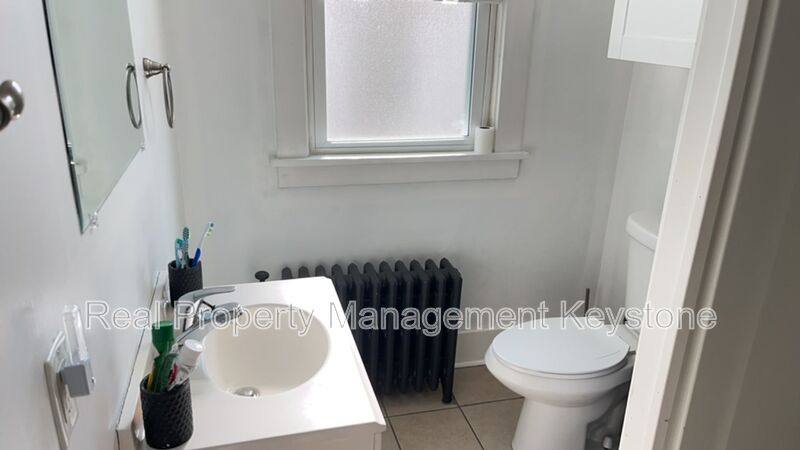 Apartment for rent at 1247 Chartiers Ave #3 2nd, McKees Rocks, PA 15136