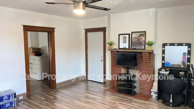 Apartment for rent at 1247 Chartiers Ave #3 2nd, McKees Rocks, PA 15136