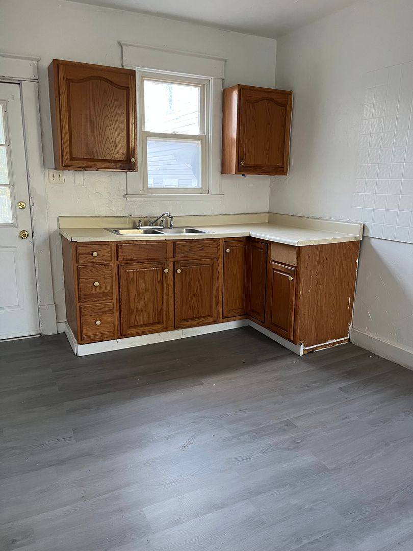House for rent at 1646 Ridge Ave, Steubenville, OH 43952