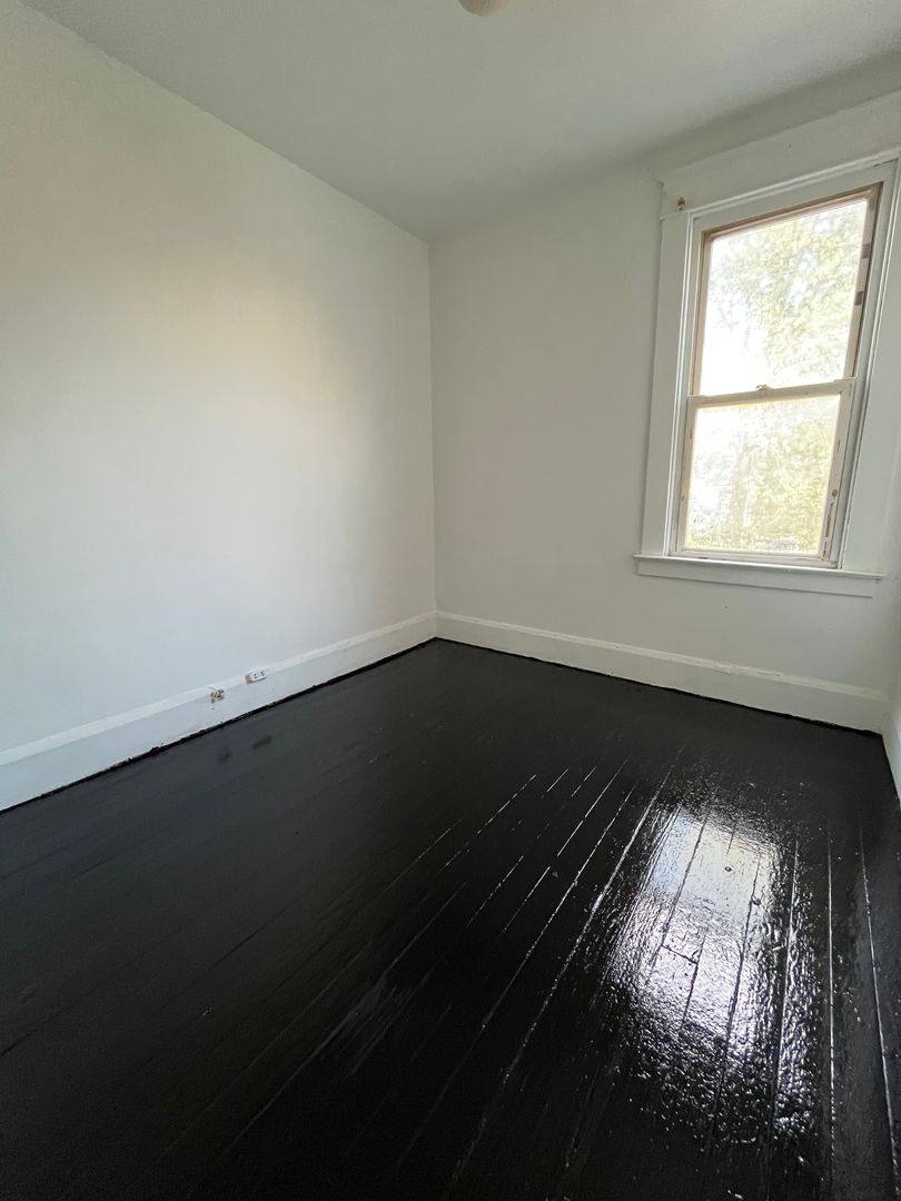 House for rent at 1646 Ridge Ave, Steubenville, OH 43952