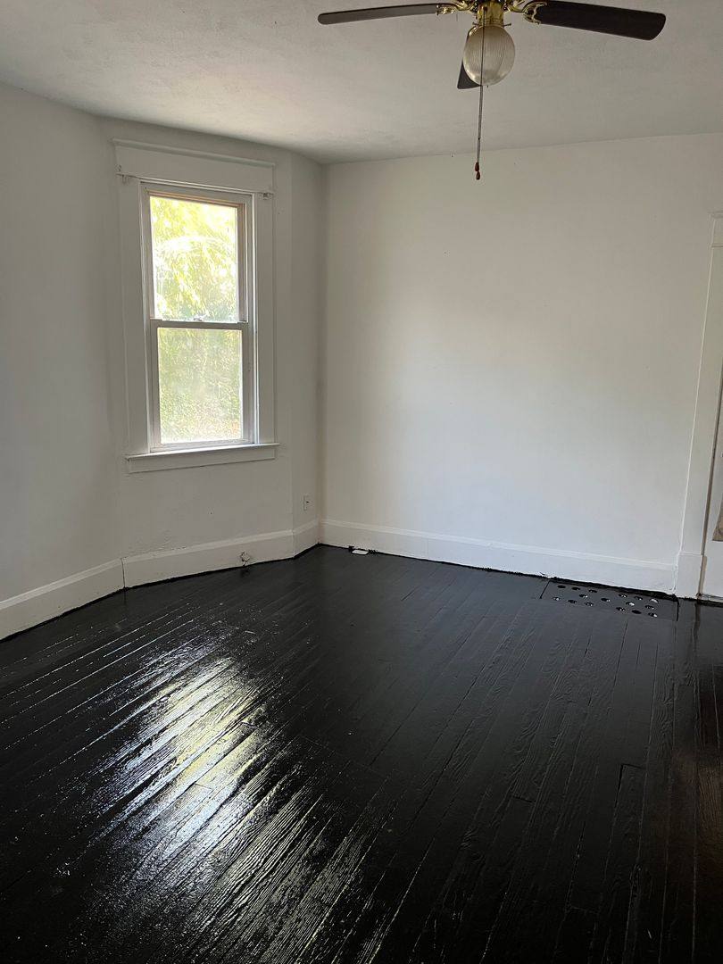 House for rent at 1646 Ridge Ave, Steubenville, OH 43952