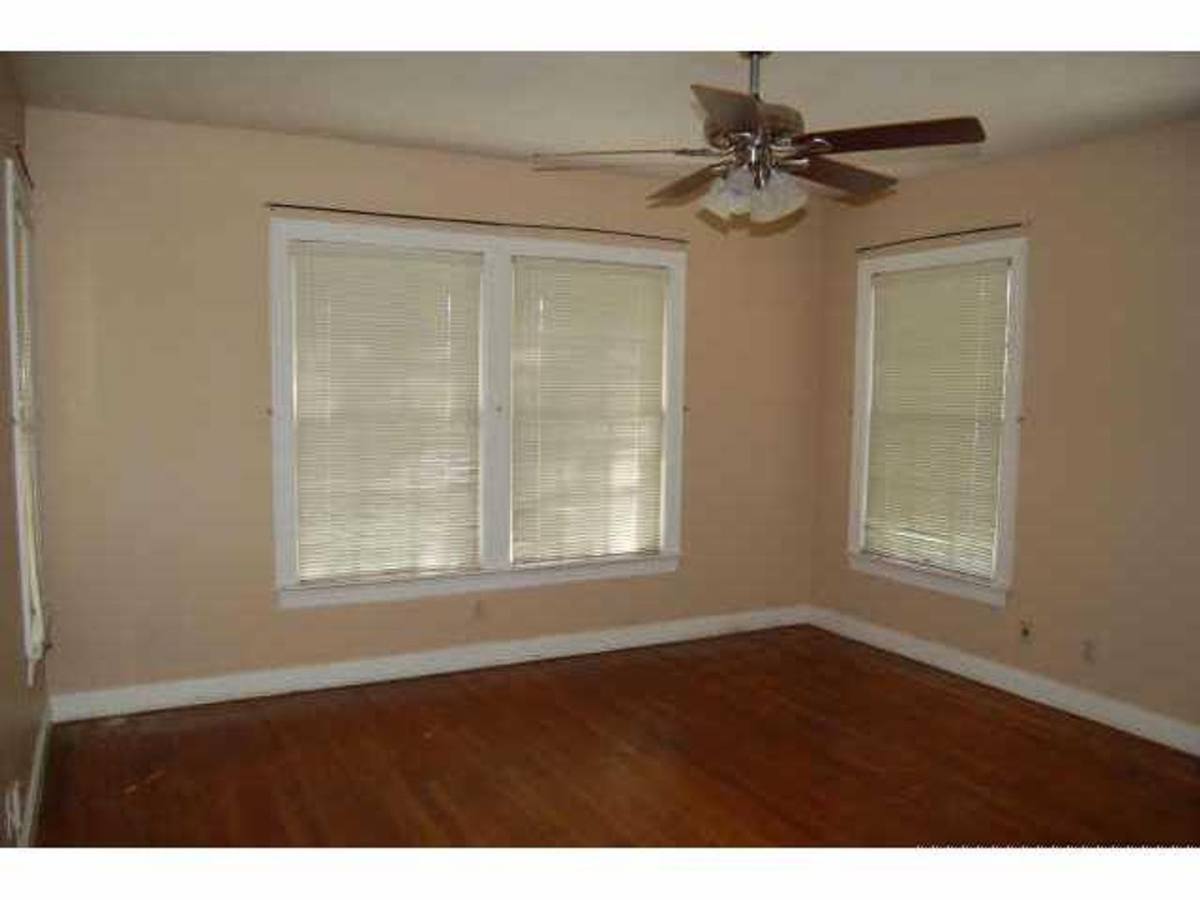 Apartment for rent at 1308 Crestwood Rd, Austin, TX 78722