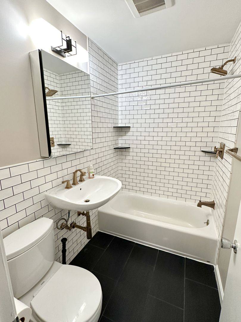 Apartment for rent at 10670 Weymouth St, Bethesda, MD 20814
