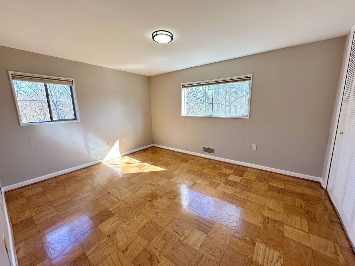 Apartment for rent at 10670 Weymouth St, Bethesda, MD 20814