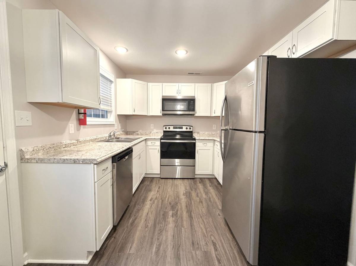 Apartment for rent at 511 Britton Springs Rd, Clarksville, TN 37042