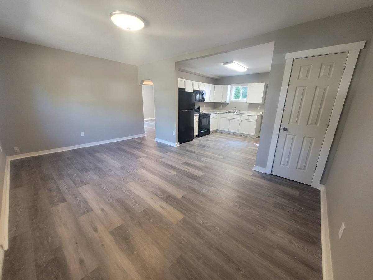 House for rent at 1816 Allison Ave, Des Moines, IA 50314
