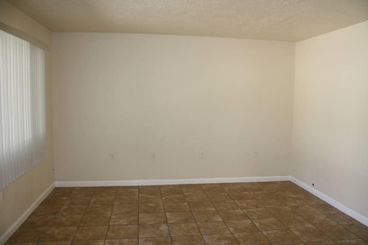 Apartment for rent at 1720 Atrisco Dr NW, Albuquerque, NM 87105