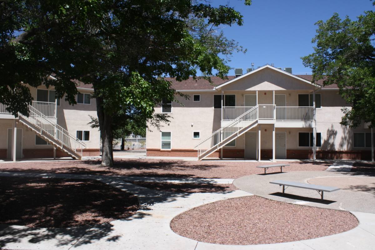 Apartment for rent at 1720 Atrisco Dr NW, Albuquerque, NM 87105