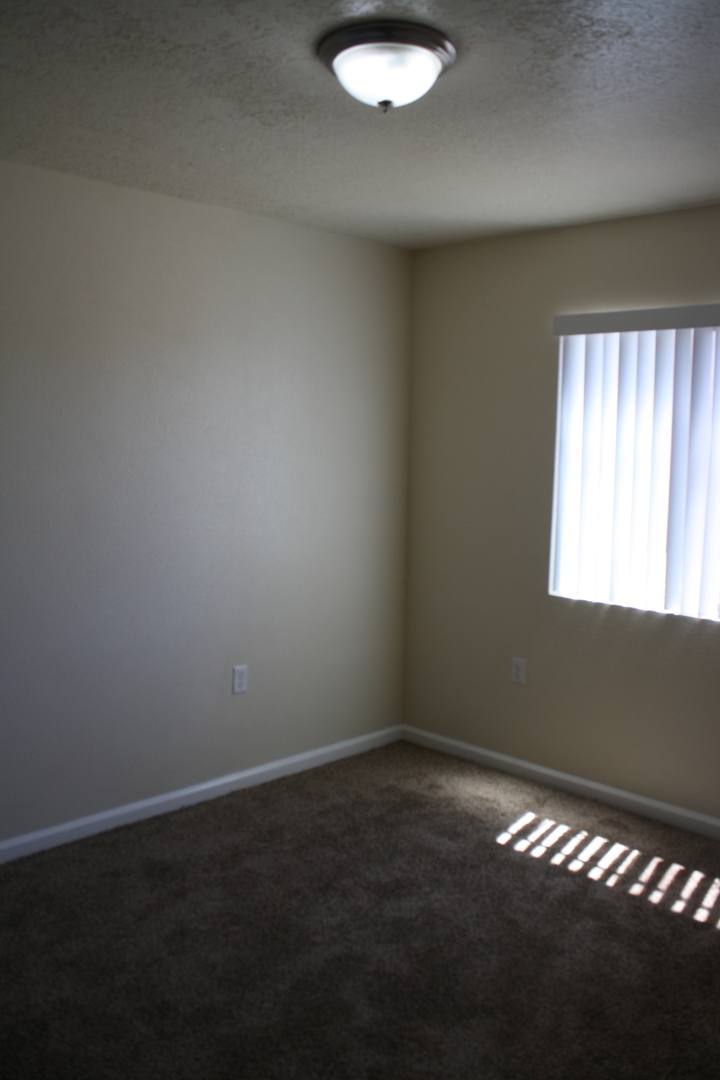 Apartment for rent at 1720 Atrisco Dr NW, Albuquerque, NM 87105