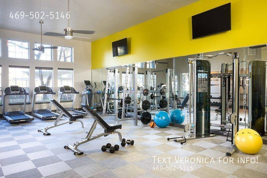 Apartment for rent at 500 E Stassney Lane, Austin, TX 78745