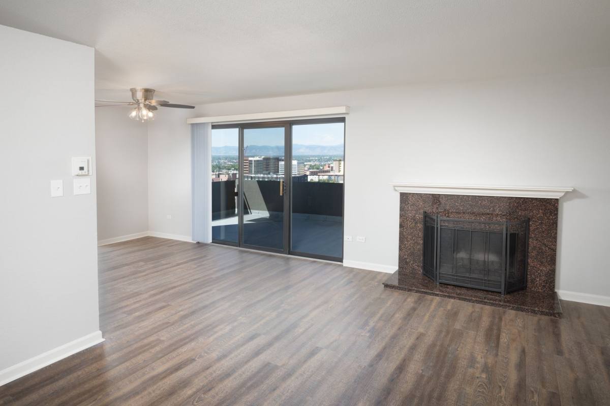 Apartment for rent at 818 N Logan St, Denver, CO 80203