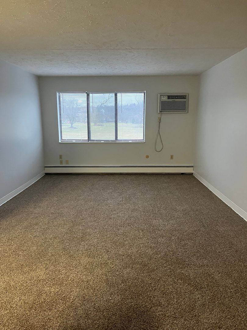 Apartment for rent at 275- 335 Sterling Ave, Sharon, PA 16146