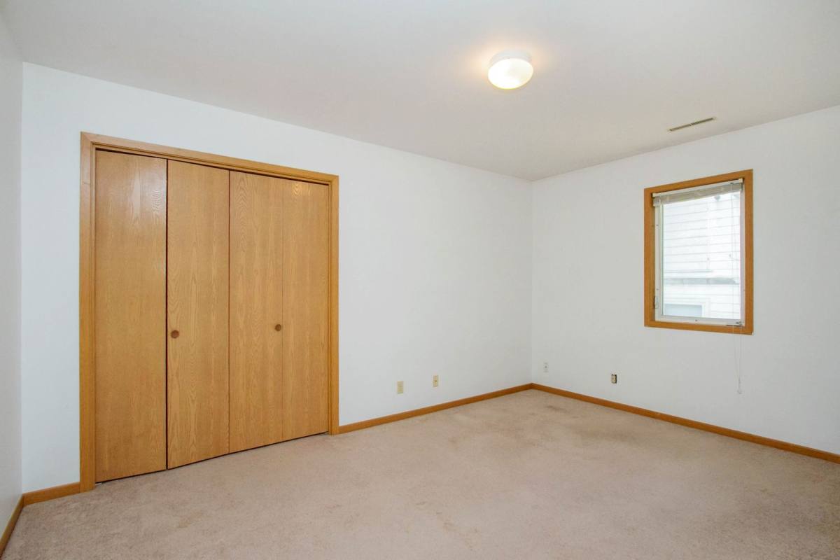 Apartment for rent at 1007 Lincoln Way, Ames, IA 50010