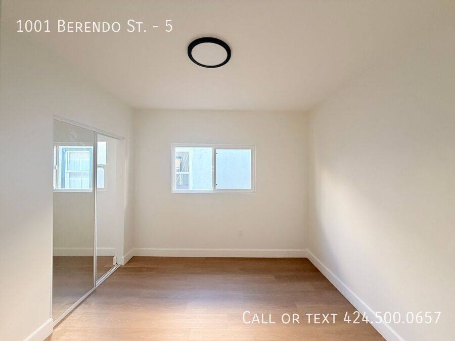 Apartment for rent at 1001 Berendo St #5, Los Angeles, CA 90029