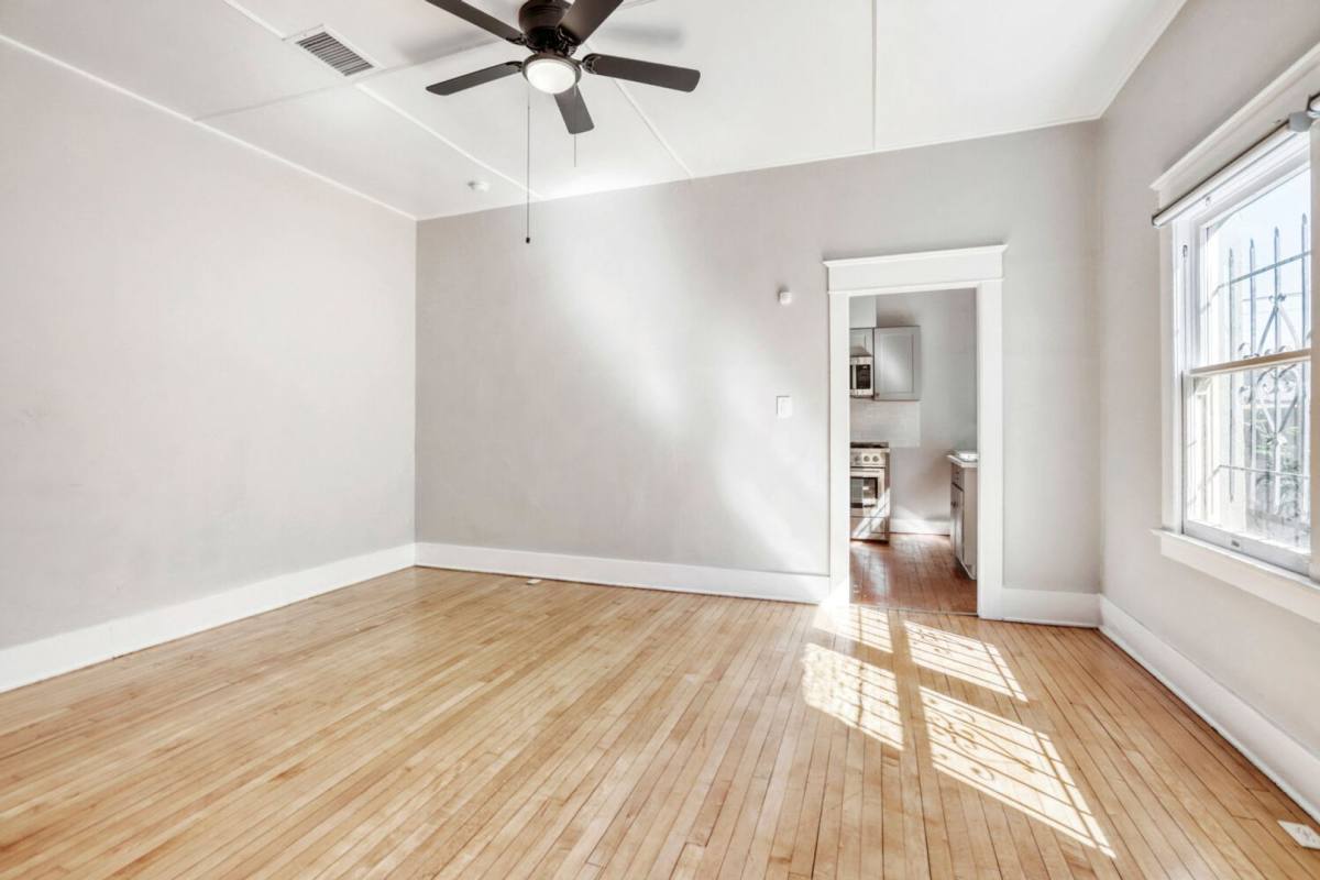 Apartment for rent at 1326 W Monroe St, Phoenix, AZ 85007