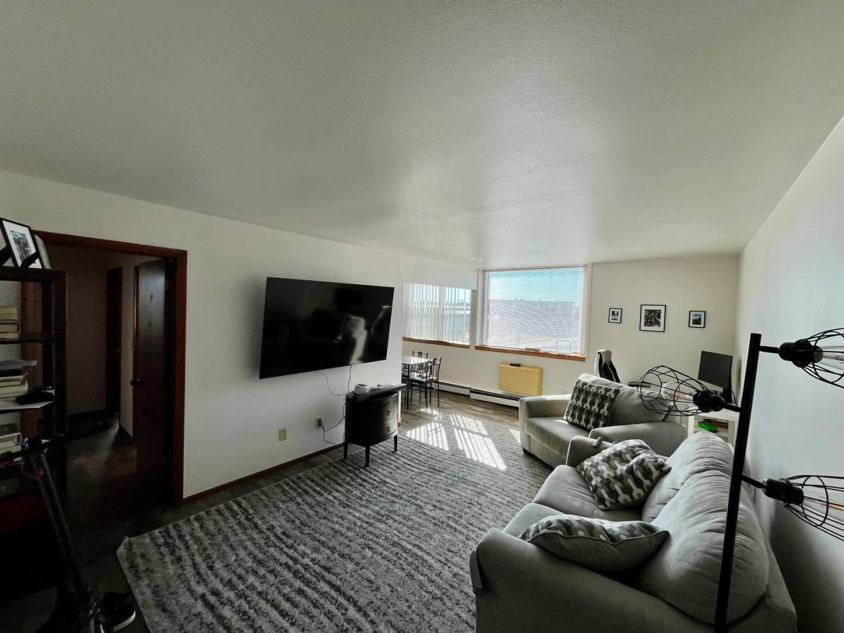 Apartment for rent at 1320 E Capitol Dr, Milwaukee, WI 53211