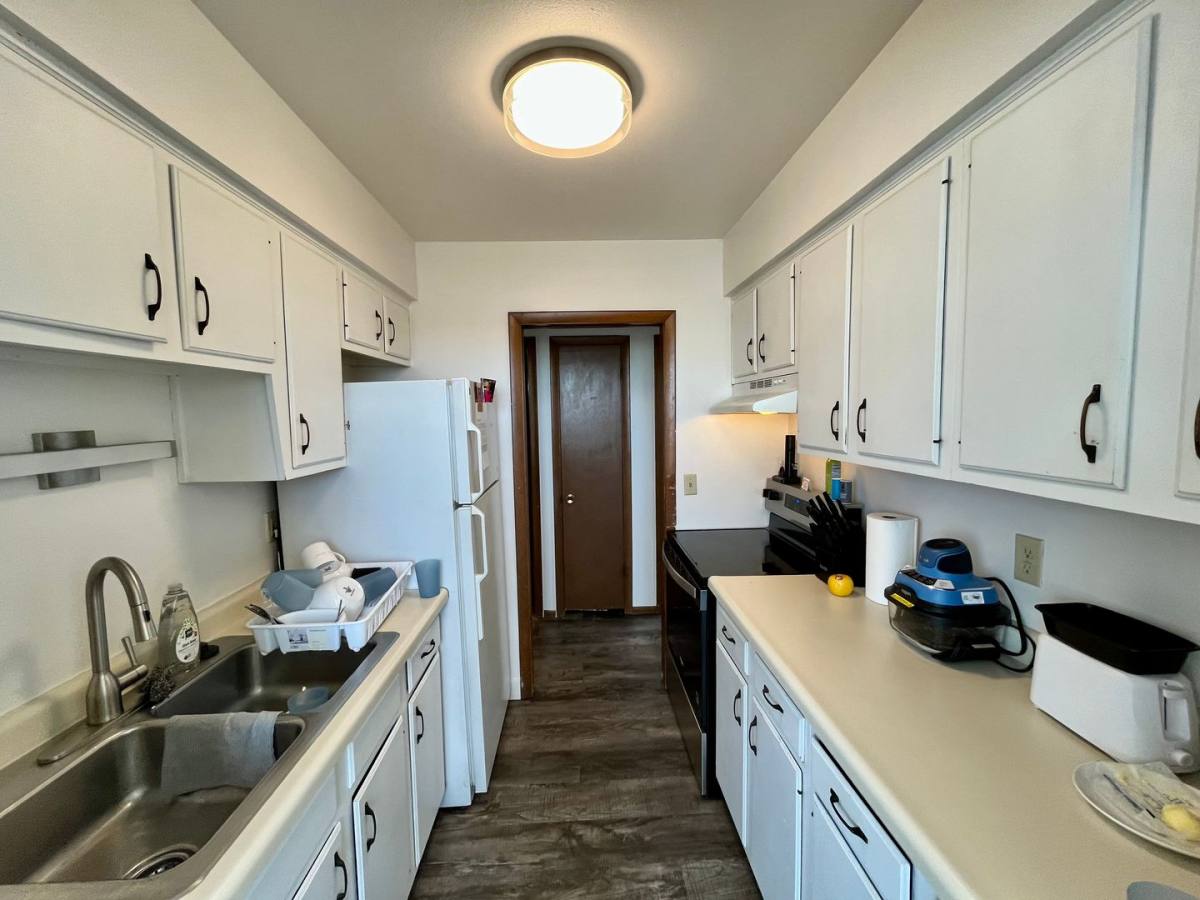 Apartment for rent at 1320 E Capitol Dr, Milwaukee, WI 53211